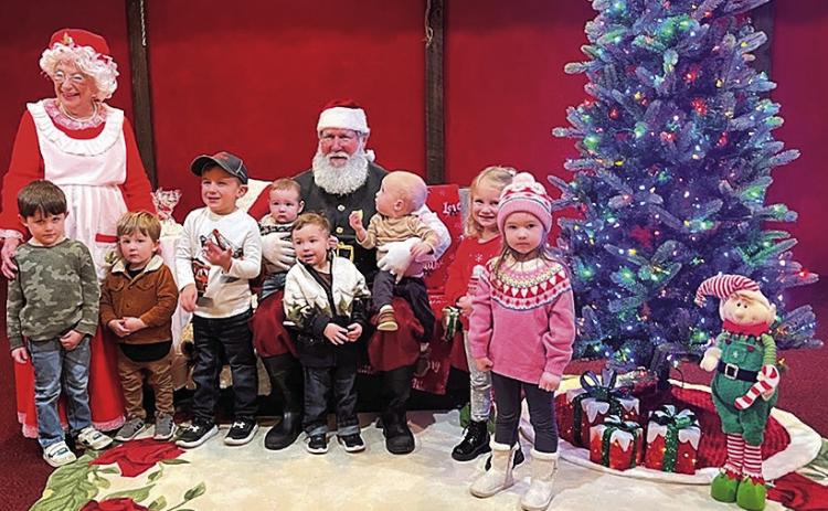 Cousins Landon&amp; Wlker Jasa, Fin &amp; Bo Wilson, Grayson &amp; Mia Rogge, &amp; Halle Wilson