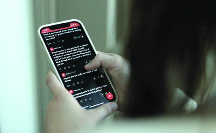 ‘Yik Yak’ continues