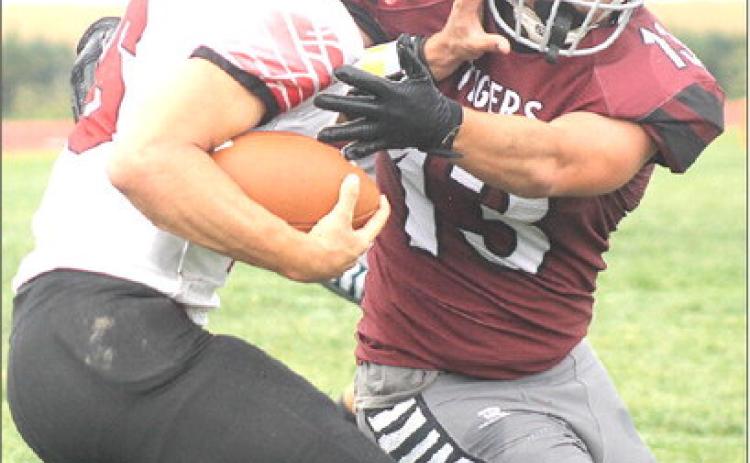 Pawnee City dominates Lewiston 60-14 in afternoon match-up