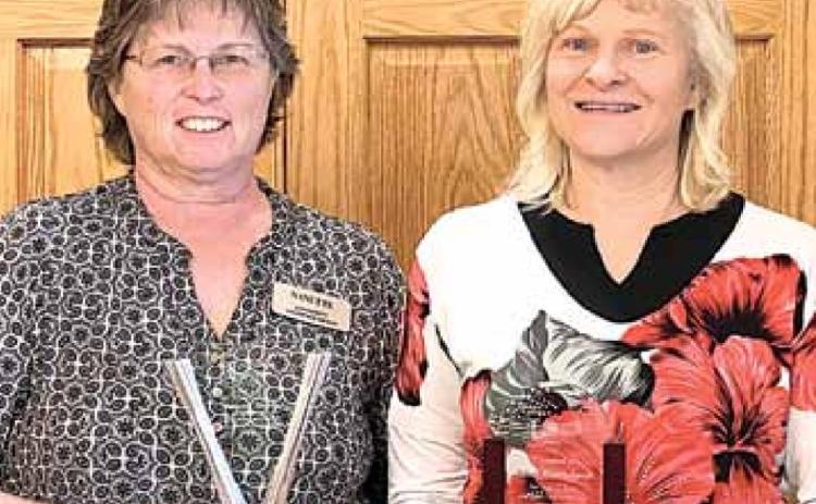 Nanette Smith, 20 years; Janet Hinrichsen, 5 years