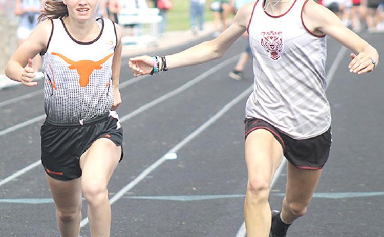 Thirteen qualify for State Track at D-1 District