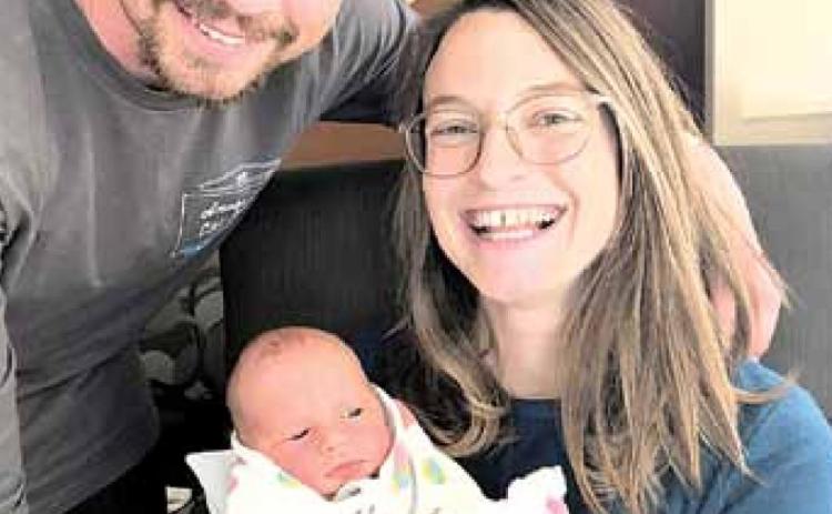 Kent Niss with wife Katie and Eleanor.