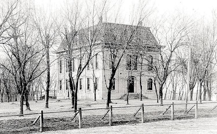 The courthouse which was stormed by vigilantes. It was built in 1868 and torn down in 1911 to make way for the present courthouse.