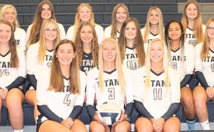 Members of the 2020 HTRS Volleyball team are front, from left: Natalie Novak, Abby Stalder, Katilyn Glathar. Second row: Ashton Bredemeier, Alyssa Howe, Ellie Schaardt, Jacey Leech, Gabby Siegel, Jaylyn Bohling. Back row: Jaylie McNealy, Lauren Schaardt, Hannah Koziol, KayLee Jeralds, Avery Dierberger, Maelynn Bittner.