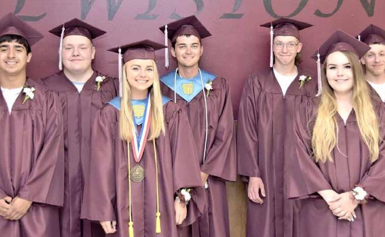 Lewiston’s Class of 2020: From left, Daniel Gonzalez, Chaz Wilgers, Dana Christen, Levi Meybrunn, Eion Speakman, Shaylyn Salts, Caleb Bredemeier Rau Kappel/Republican